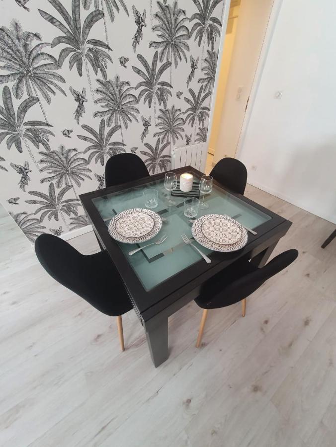 Appartement Hyper Centre - Place Du Minage Angoulême Kültér fotó